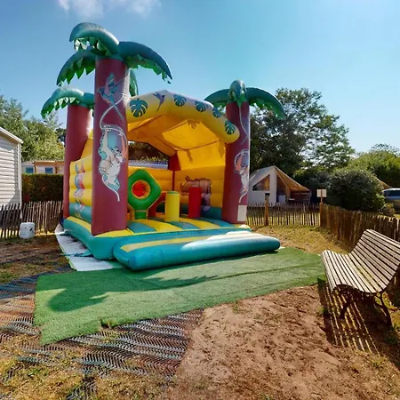 Le Bois Perdu Avec Piscines Casa de Férias *